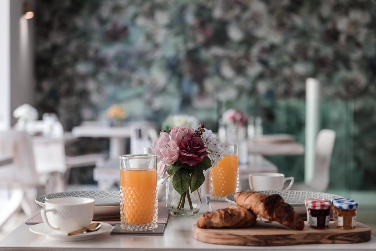 123 Mainstreet Boutique Hotel San Ġiljan Kültér fotó