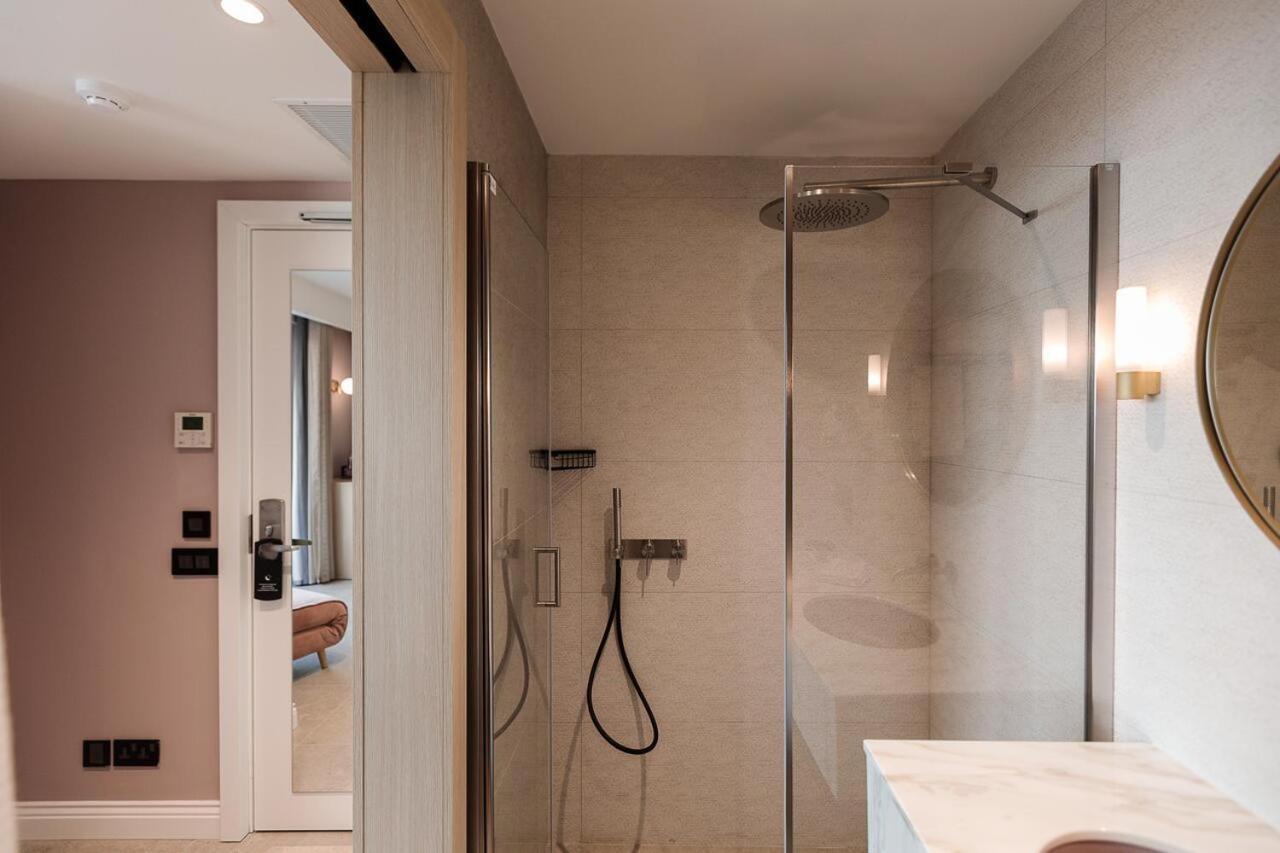 123 Mainstreet Boutique Hotel San Ġiljan Kültér fotó